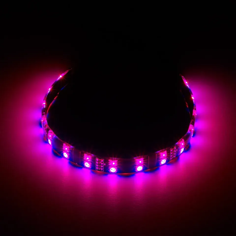 CableMod WideBeam Hybrid LED Strip 30cm RGB/UV
