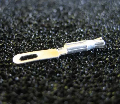 T.E.G. printbus 1mm met soldeeroog 100 stuks