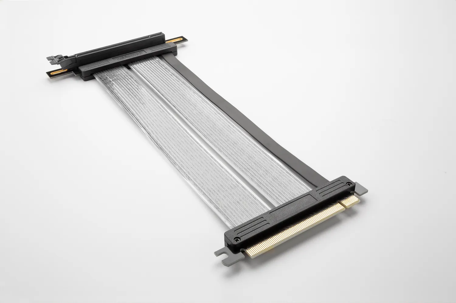 CableMod Right Angle PCI-e 4.0 riserkabel zwart 22cm