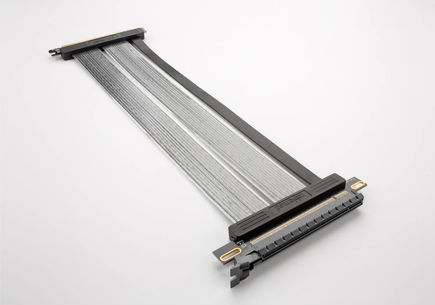 CableMod Straight PCIe 4.0 riserkabel zwart 30cm verticaal