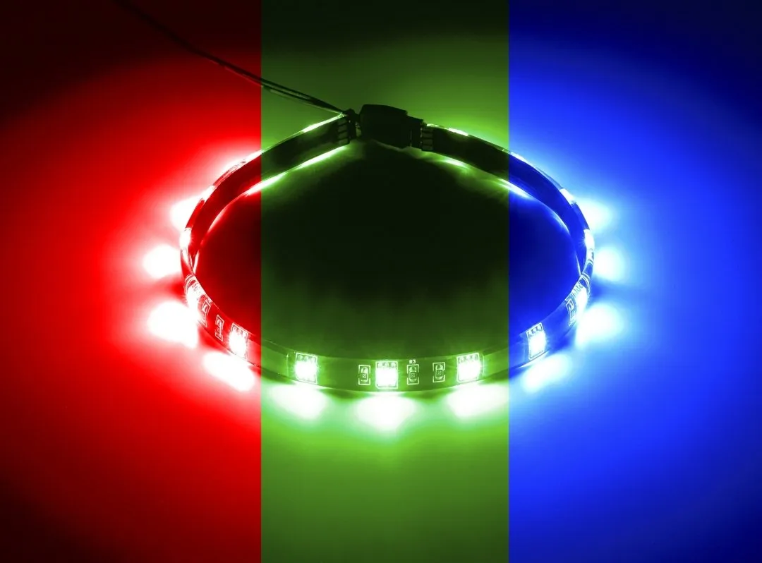 CableMod WideBeam Foam RGB ledstrip 30 cm met afstandsbediening