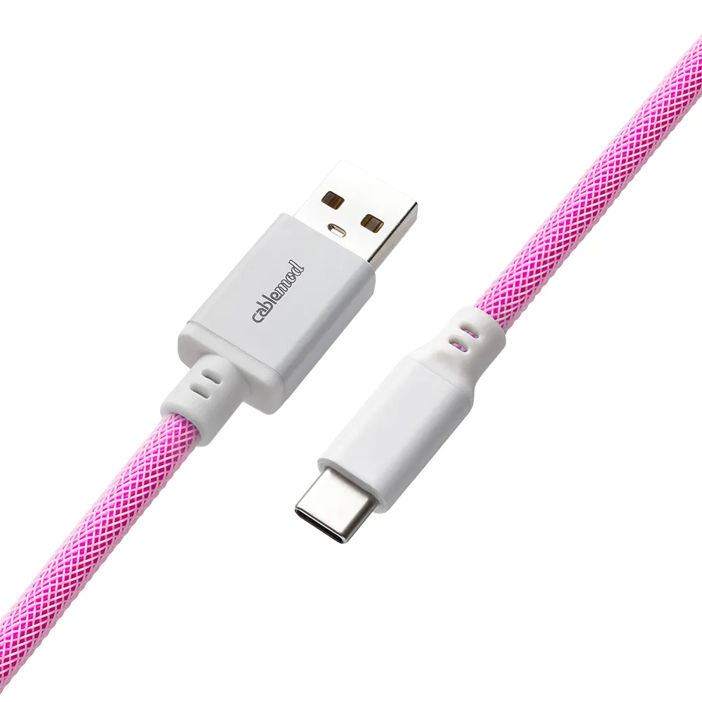 CableMod Pro toetsenbordkabel Strawberry Cream 150cm USB-C