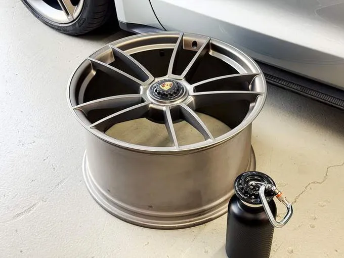 IQwire High Performance bidondop aluminium Hydro Flask