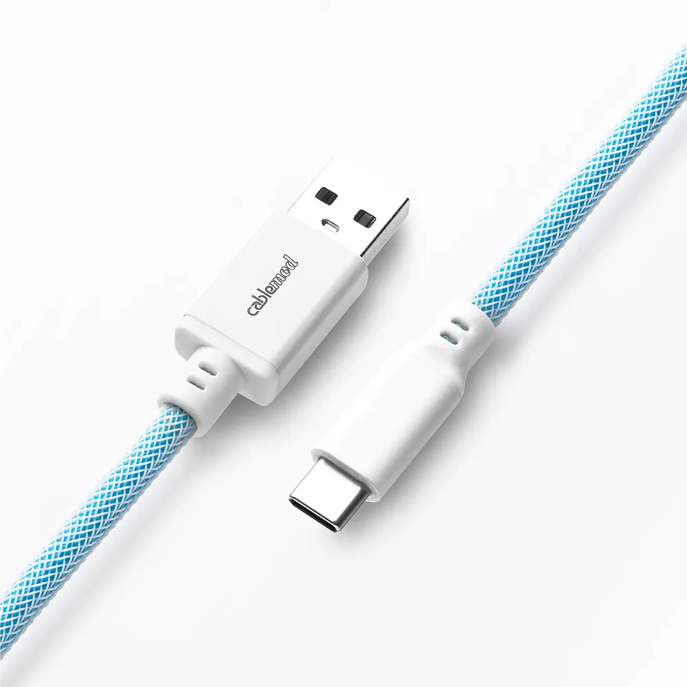 CableMod Classic Coiled Keyboardkabel 150cm Blueberry Cheesecake